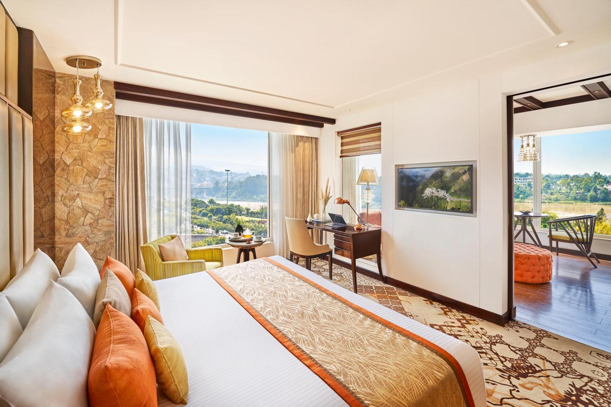 Vivanta Jammu City Centre Exterior photo